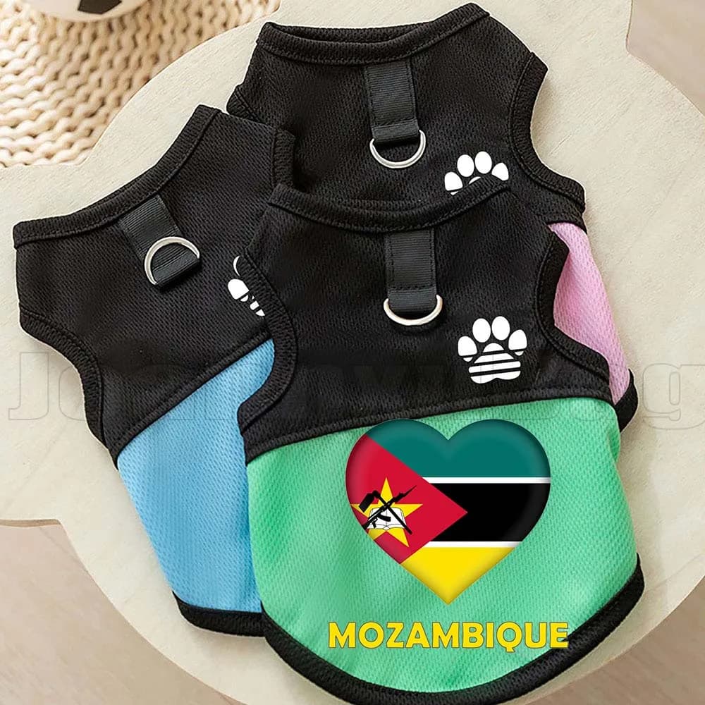 Pettorina in rete con bandiera del Mozambico per cani e gatti, abbigliamento estivo da esterno per cuccioli e gattini, gilet per cani e gatti con anello a D per guinzaglio