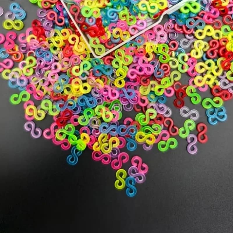 990 pcs Plastic S Hooks with Lightweight Compact, ideal for Loom Band Creations and DIY Weaving Projects