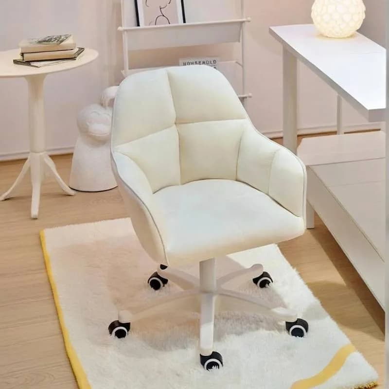 Sedia da ufficio con braccioli alti beige Camera da letto elegante Sedie da gioco ergonomiche nordiche Designer girevole Silla De Gamer Mobili per la casa