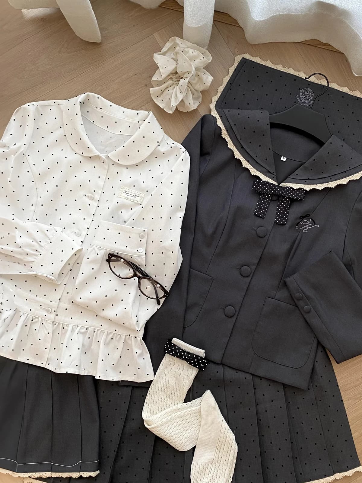 Set gonna midi a pois con colletto alla marinara in argento dal design originale, completo in pizzo stile coreano, ensemble di moda femminile