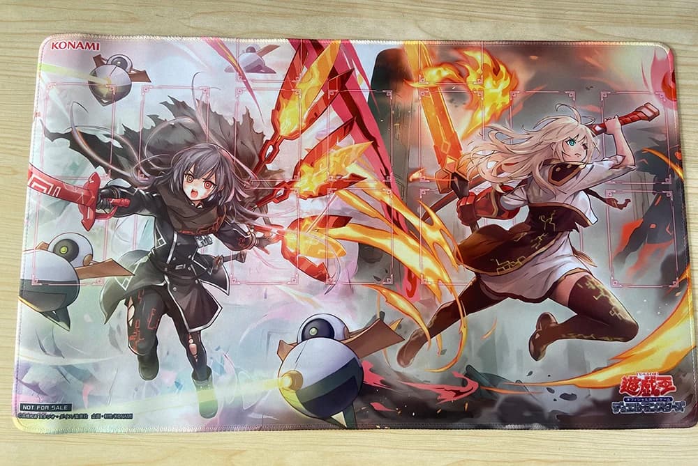 YuGiOh Sky Striker Ace - Hayate Playmat TCG CCG Mat Sky Striker Ace - Raye Gioco da tavolo Pad Gioco di carte collezionabili Tappetino Mousepad e borsa