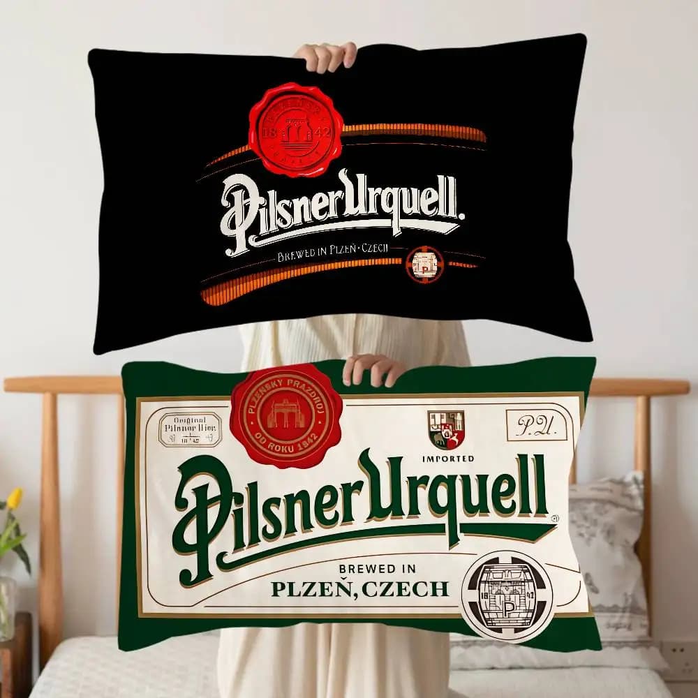 Cuscino in poliestere ad asciugatura rapida con logo della birra Pilsner Urquell - Doppio uso per viaggi e casa, leggero e compatto