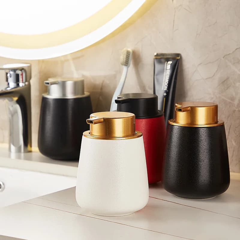 Dispenser di Sapone in Vetro Satinato Stile Nordico, Bottiglia Ricaricabile per Lozione e Shampoo, Accessori Moderni per il Bagno