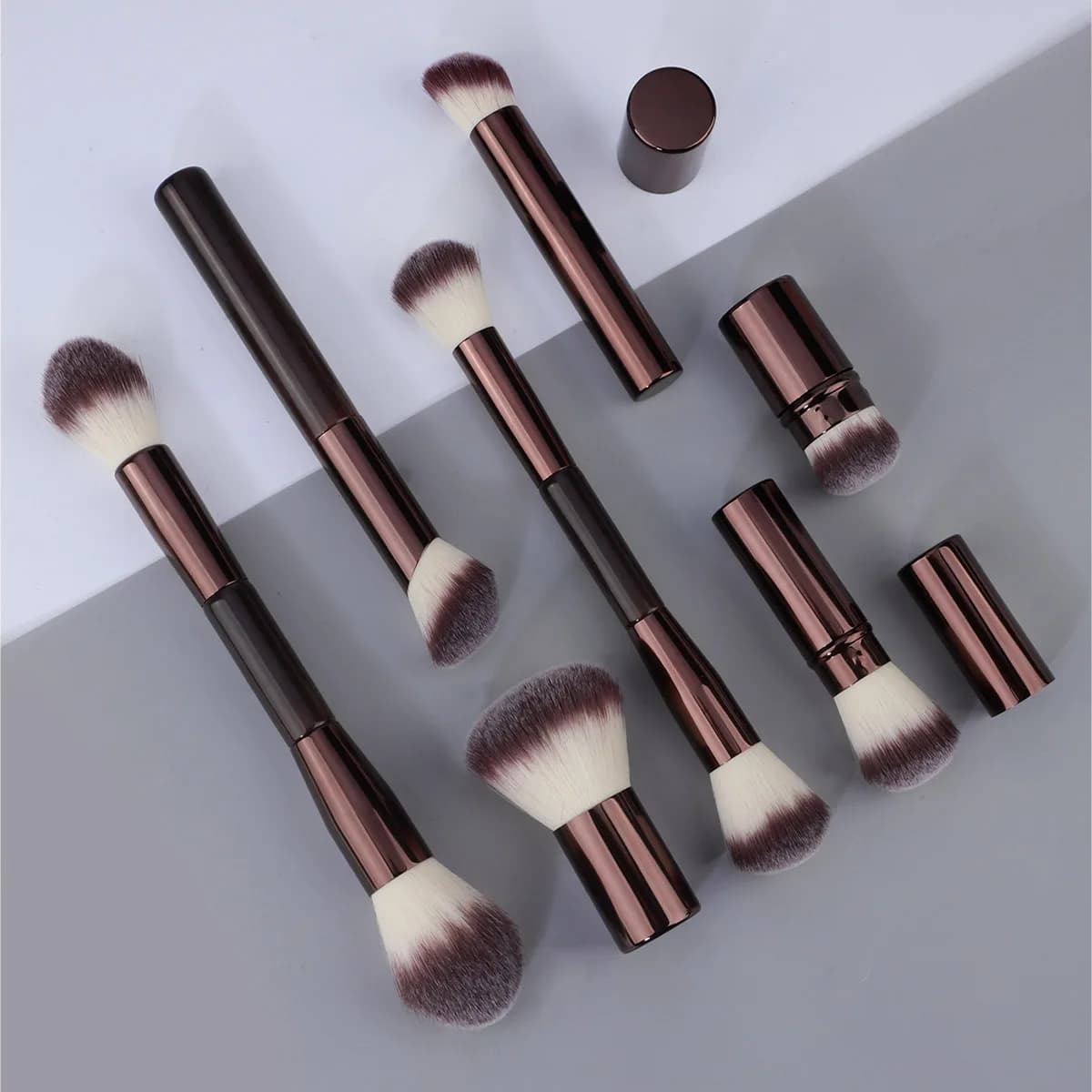 Set di pennelli per trucco da 7 pezzi Pennello per cipria in polvere Pennello per fard Pennello per fondotinta Strumenti per trucco