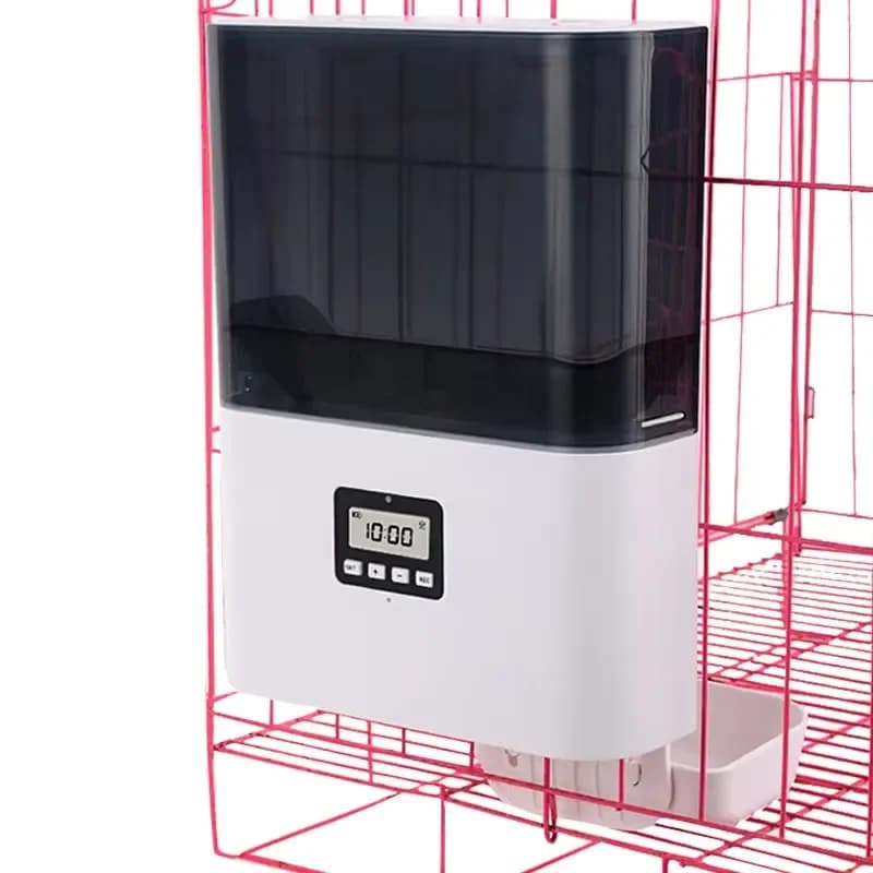 High Quality Automatic Pet Cage Water Dispenser Food Bowl Small Animal Hanging Feeder for Dogs Cats Made of Durable Plastic