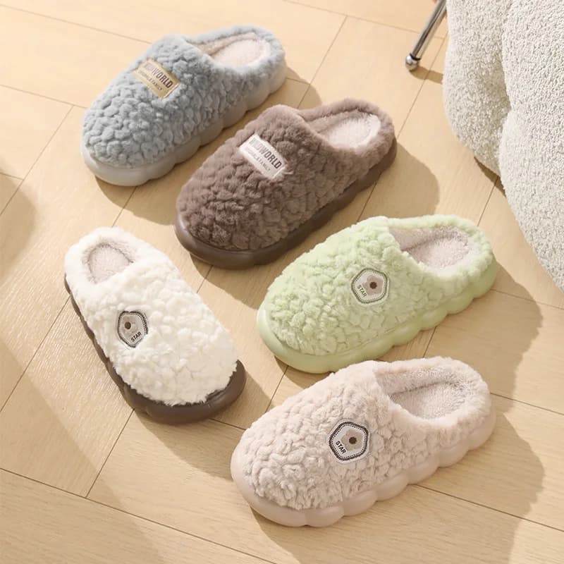 Pantofole in cotone con suola spessa per la collezione invernale da donna, nuova decorazione per la casa, calore interno e spesse pantofole in cotone felpato