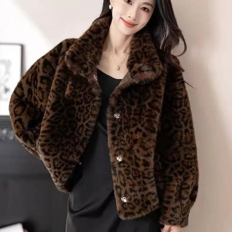 Nuovi cappotti autunno inverno Cappotti corti in pelliccia sintetica Giacca alla moda in pelliccia di visone con stampa leopardata Soffice risvolto morbido monopetto Design caldo