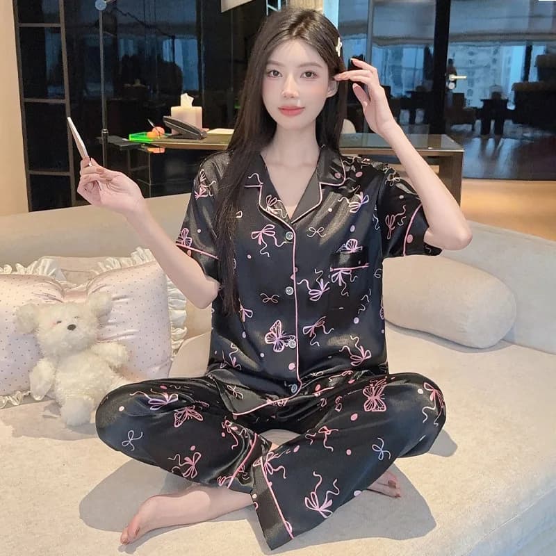Pigiama Estivo da Donna in Seta Jacquard con Motivo a Farfalle, Maniche Corte e Pantaloni Lunghi, Stile Ins, Set Elegante per Casa