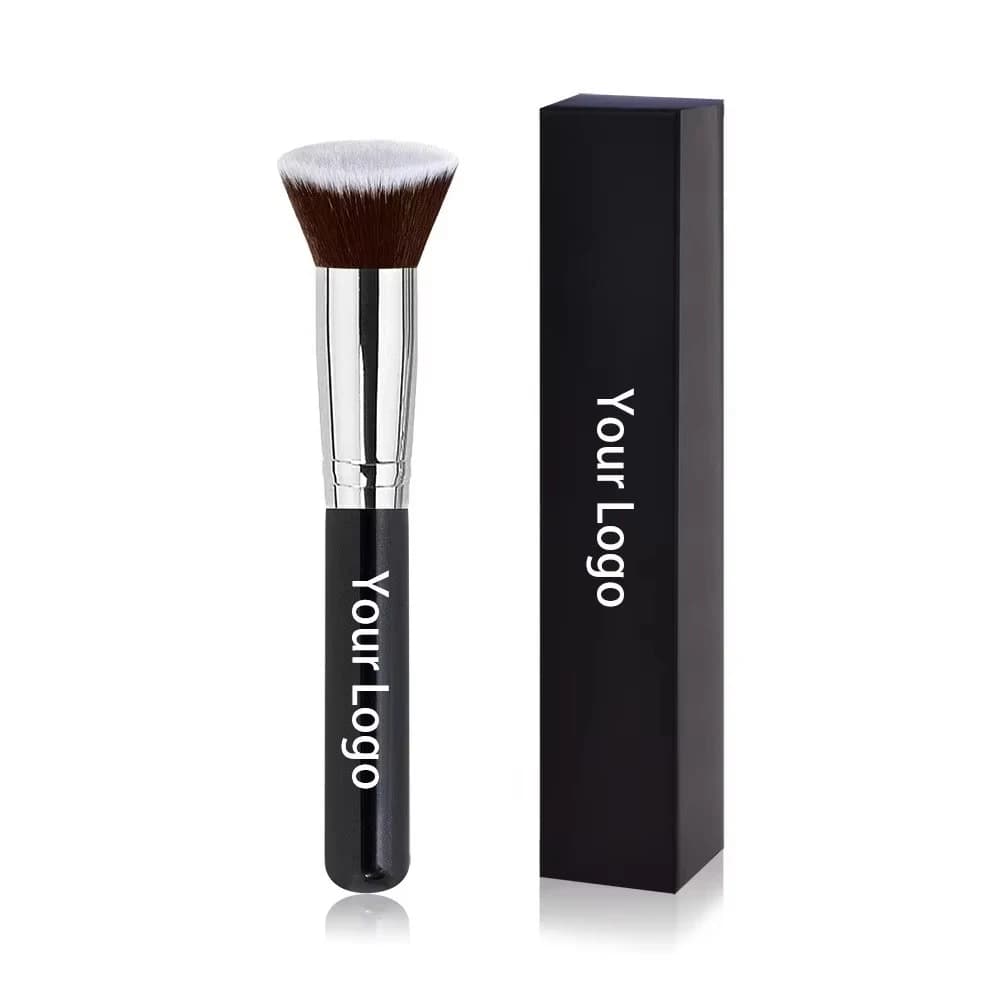 Kabuki bottom brush with wooden handle with custom logo 30 pieces single liquid flat makeup brush Liquid foundation