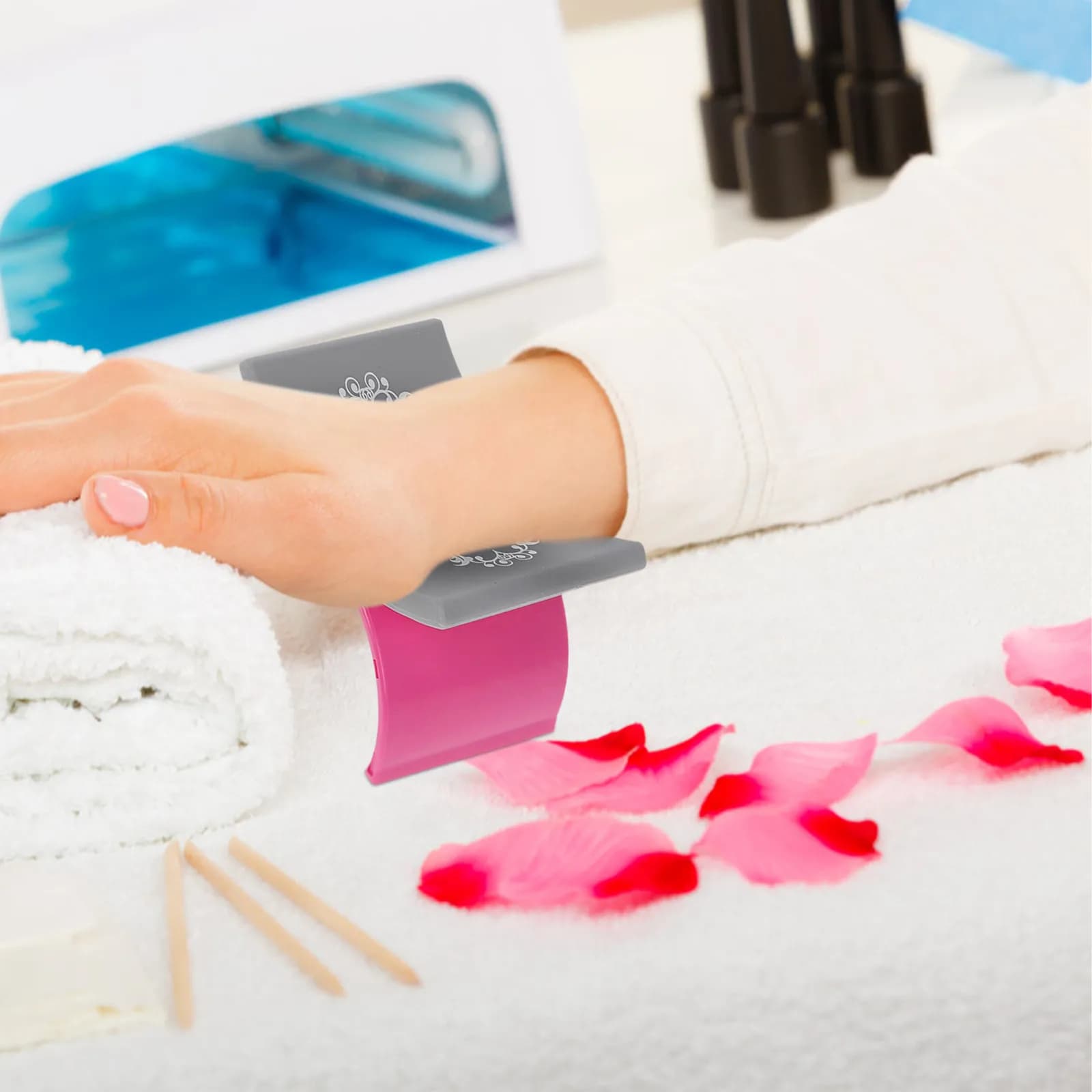 2 Pezzi Poggiabraccio per Unghie in Silicone a Forma di U, Cuscino Comodo e Lavabile per Manicure, Strumento per Nail Art da Salone