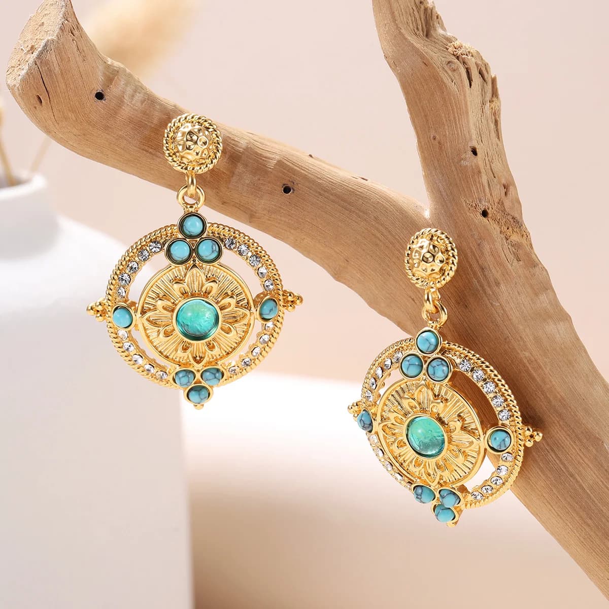 Orecchini Pendenti Vintage Placcati Oro 18K con Turchese e Strass - Gioielli Etnici Bohemien di Tendenza per Donna, Regalo per Feste e Festival