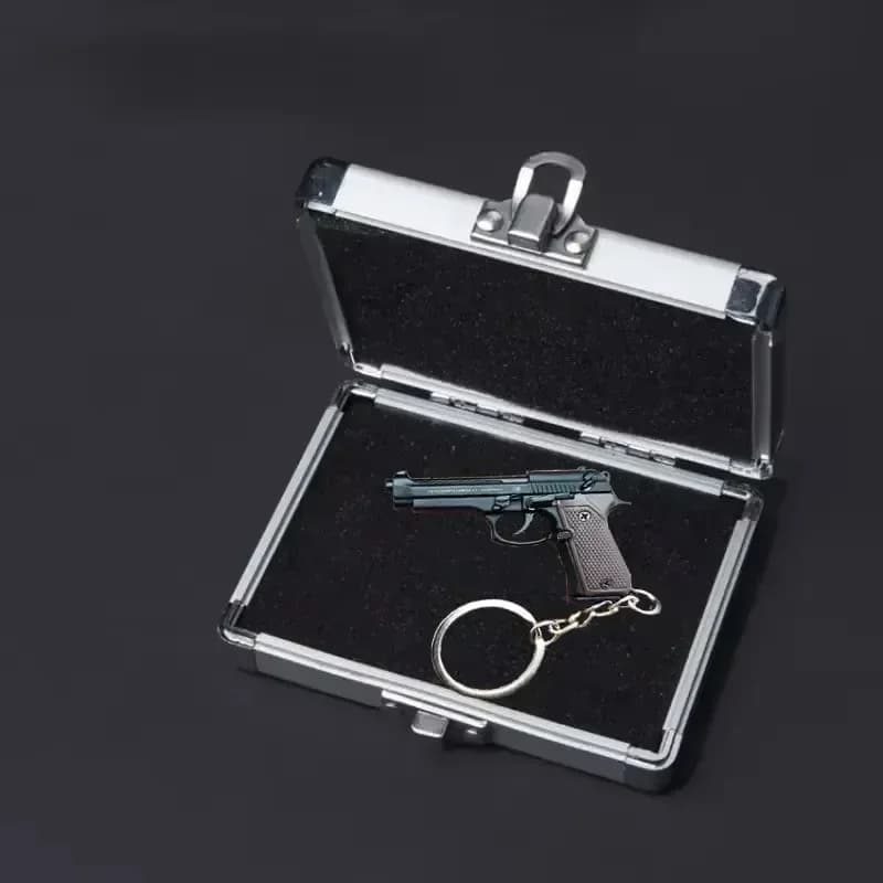 2025 Lega 1:4 92F Pistola Giocattolo Portatile Modello di Pistola Portachiavi Staccabile Agitarsi Giocattolo per Ragazzo Collezione Adulti Natale Regalo di Natale