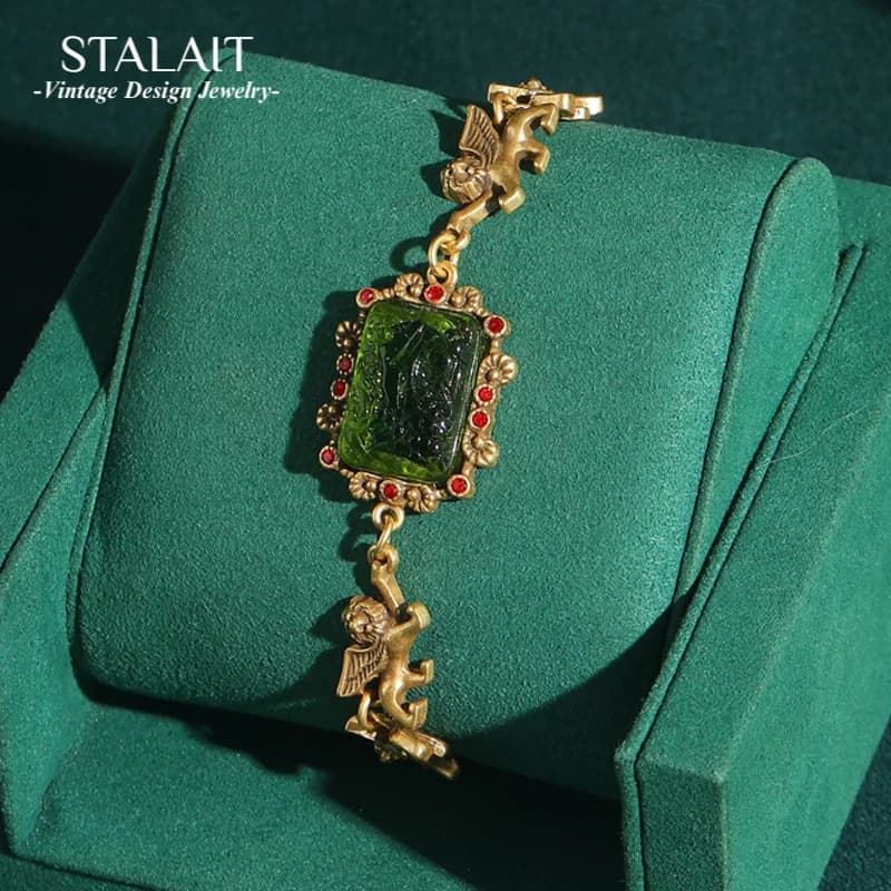 Vintage green glass bracelet with square pendant embossed lion woman jewelry real gold plated luxury designer summer accessories 2025