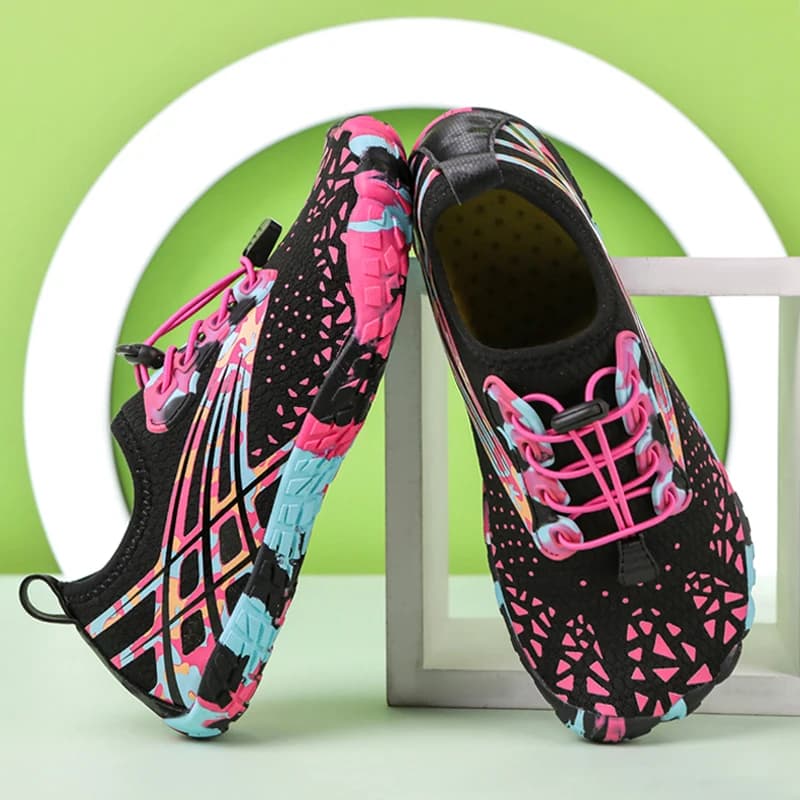 Qiuck Drying Aqua Shoes Scarpe da acqua da donna Nuoto a piedi nudi Scarpe da acqua a cinque dita Scarpe da ginnastica colorate da spiaggia al mare