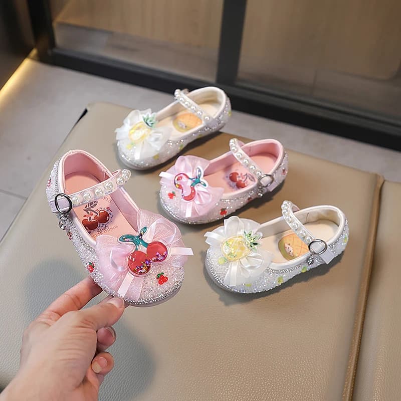 Nuovi bambini Frutta Principessa Scarpe di cristallo per spettacoli di nozze per feste Appartamenti Suola morbida Bambini Moda Strass Ragazze Mary Janes Scarpe