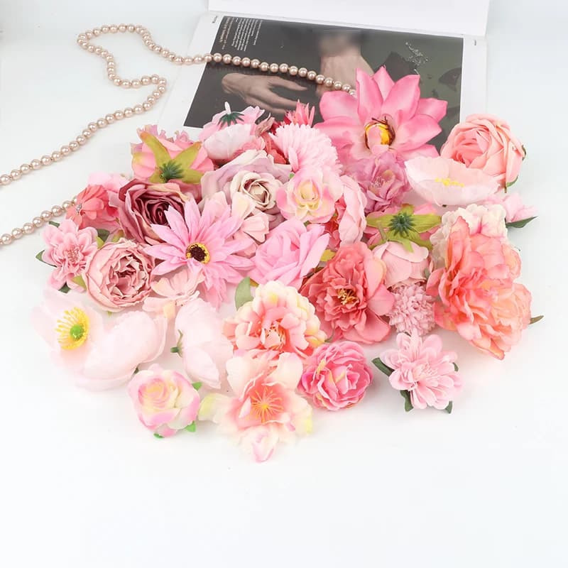 20 Pezzi Assortiti di Fiori Artificiali, Girasoli Finti, Piccole Margherite per Decorazioni Matrimoniali, Ghirlande Fai-da-Te e Accessori per Scatole di Caramelle