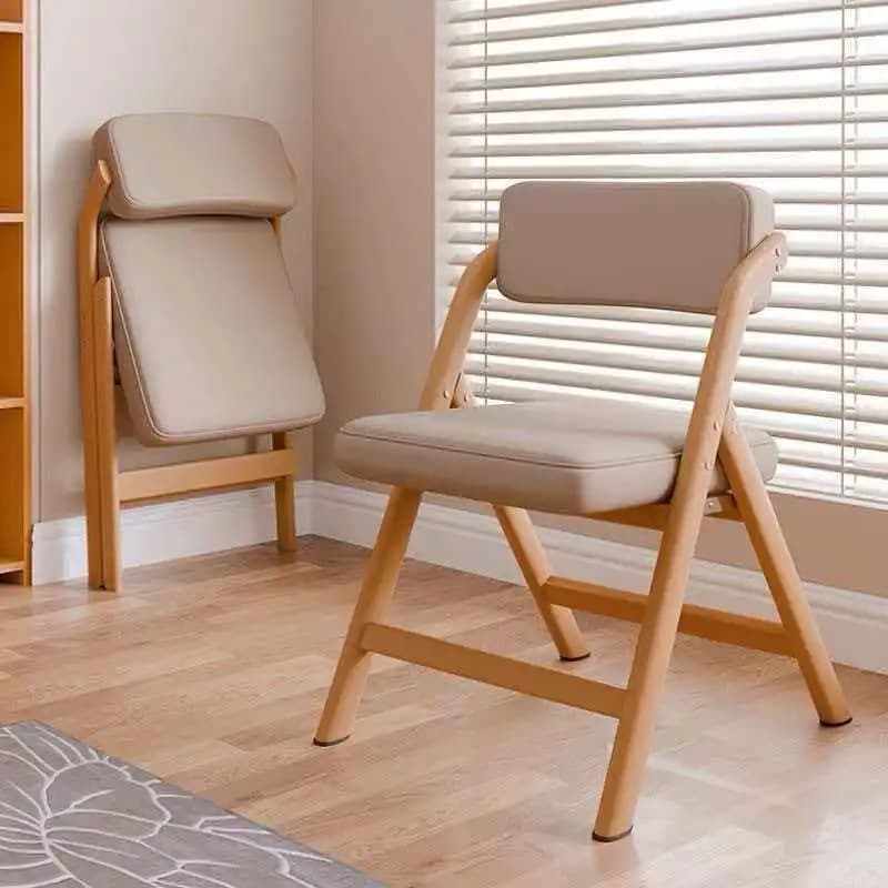 Sedia pieghevole in pelle PU Struttura in metallo Finitura con venature del legno Comodo sedile imbottito Sedia da scrivania per trucco da ufficio salvaspazio
