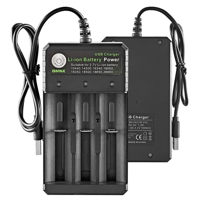 Caricabatterie intelligente 18650 3 slot Batteria agli ioni di litio da 4,2 V Ricarica indipendente USB 18650 18500 14500 16650 26650 Caricabatterie al litio
