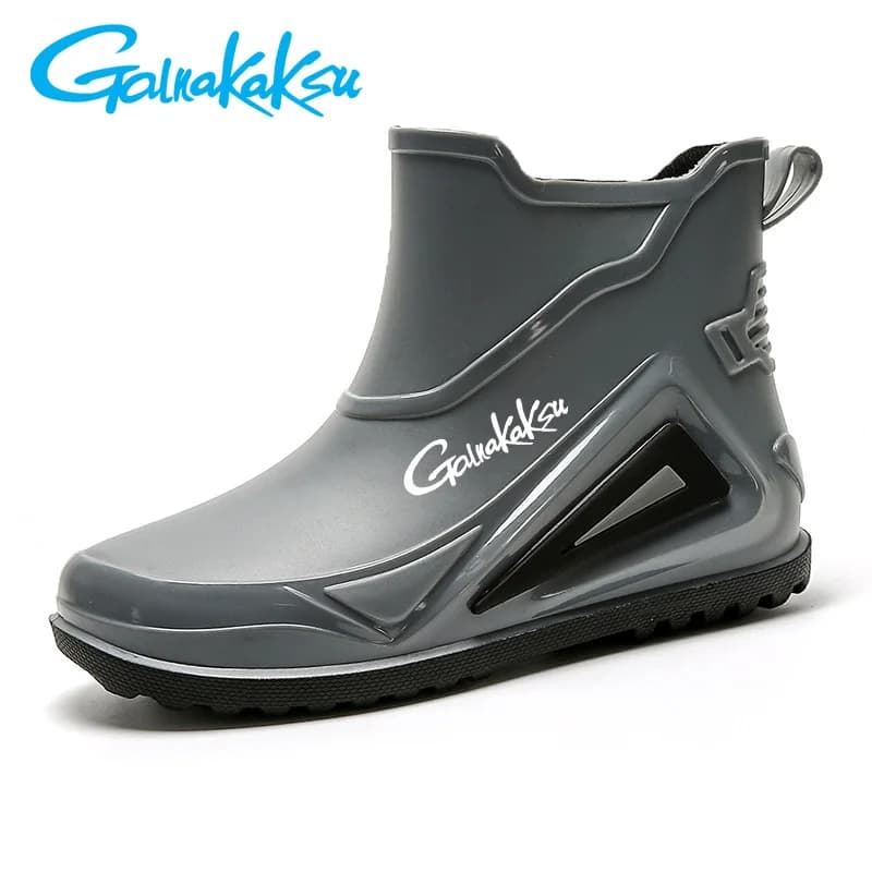 Stivali da pioggia da uomo per moto scarpe impermeabili fuoristrada da esterno scarpe da trekking in gomma antiscivolo leggere di marca da uomo Cool Fishing
