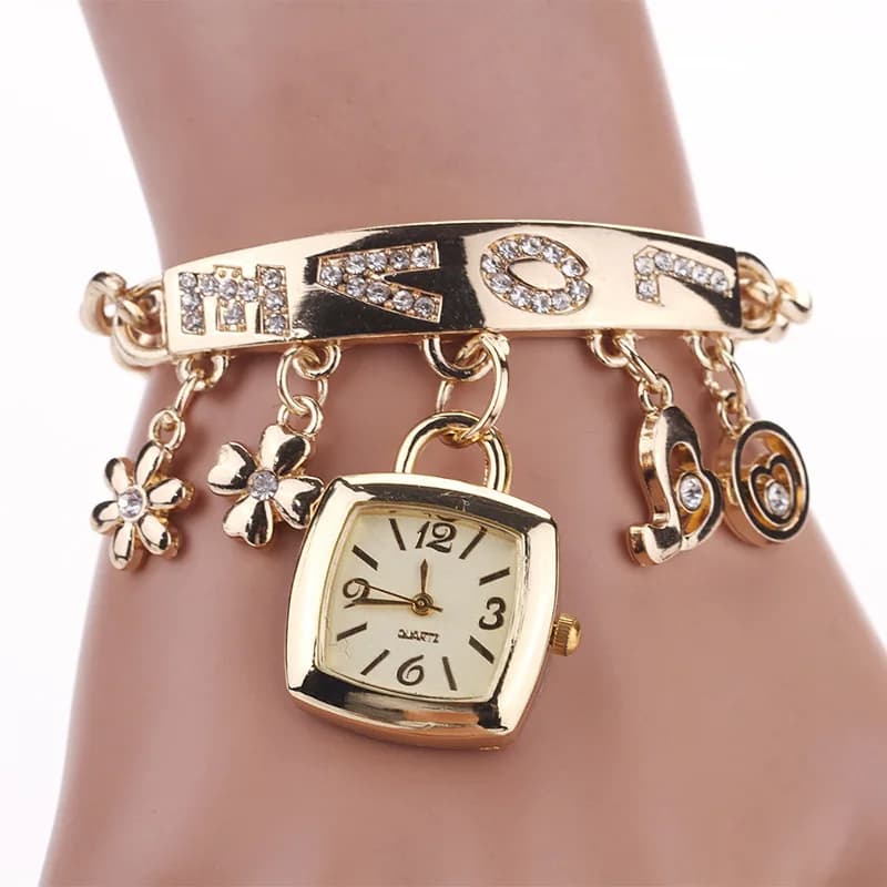 Orologi da donna con lettere Bracciale a catena intarsiato con strass Orologio da polso con ciondolo a forma di fiore Orologi eleganti da donna Regalo Zegarek Damski