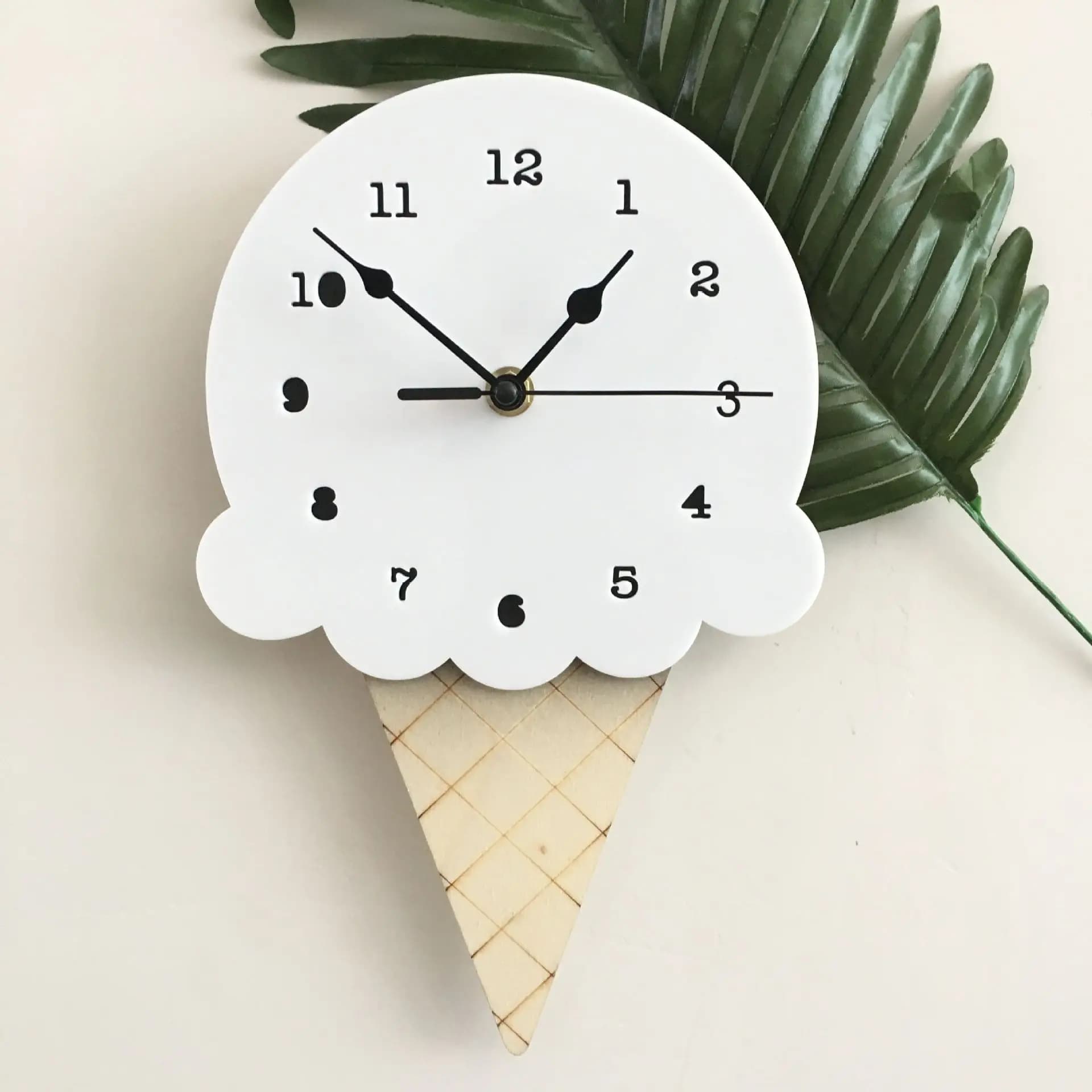 Ice cream watch, silent watch, wall decoration for children's room