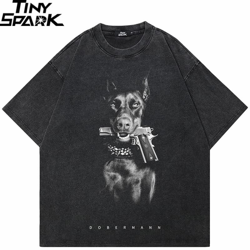 Hip Hop 2024 Vintage Lavato Nero T-Shirt Streetwear Doberman Dog Gun Graphic T Shirt Cotone Unisex Maglietta Da Uomo Magliette E Camicette Tee Hipster
