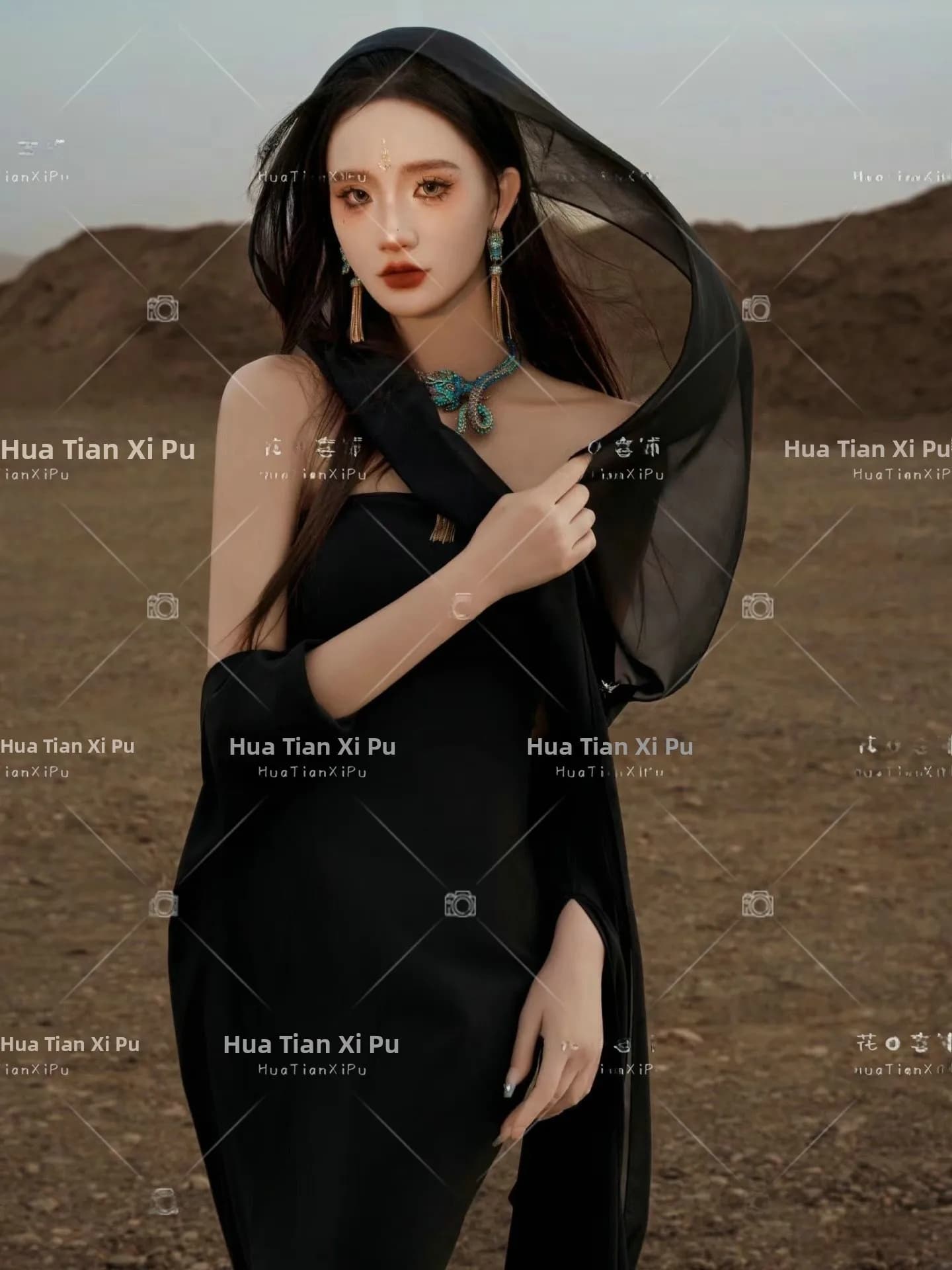New Desert Dunhuang Flying Girl Black Ghost Knife Wind Chimes North Desert Princess Ethnic Style Travel Photography Clothing