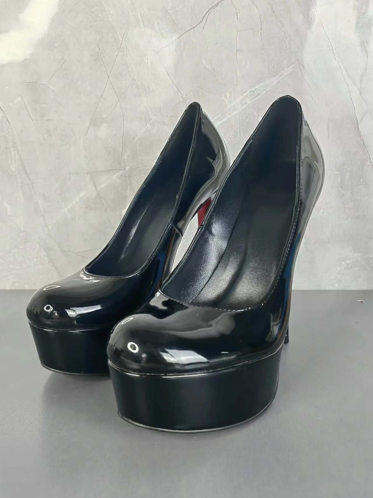 Sandals with black rounded plateaus Summer sandals with stiletto heel Women's décolleté shoes with solid sex Zapatos Mujer