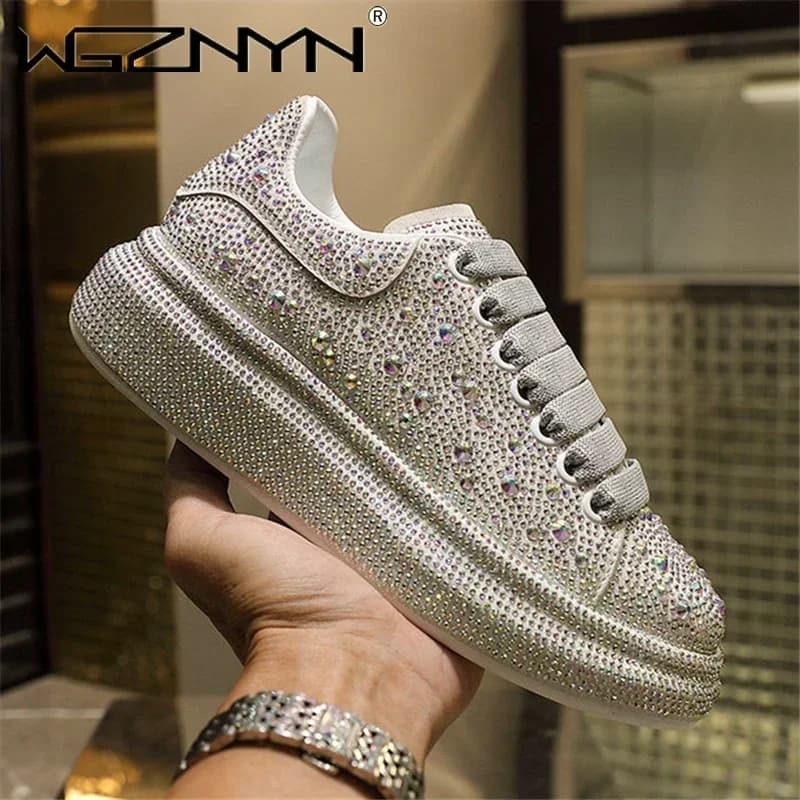 2025 NEW women brand fashion casual glitter sneakers for women incoasted shoes stringed white soles fashionable street sneakers