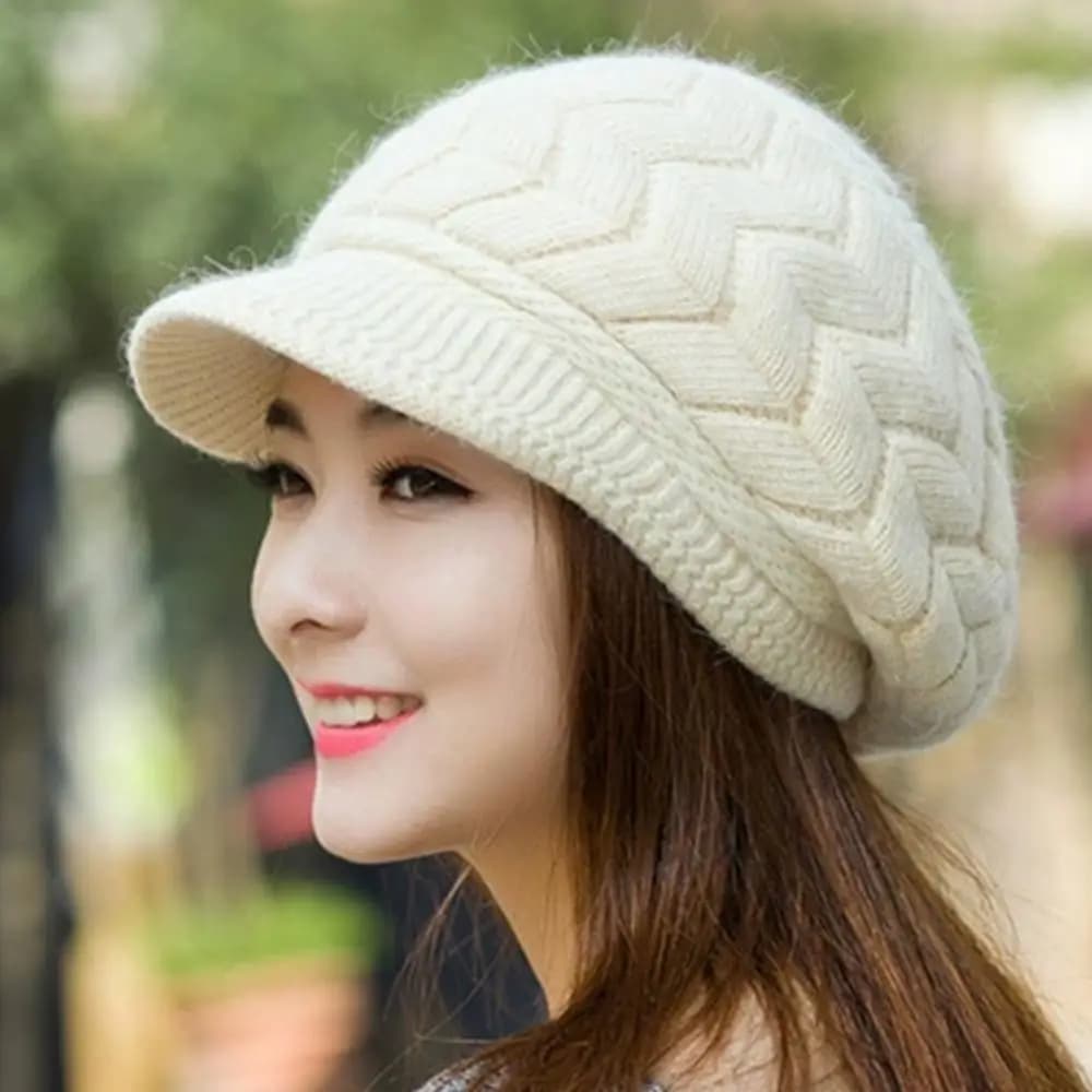 Retro women's winter warm knitted cap, cold weather running, camping, walking fashionable skiing cap with sun hat