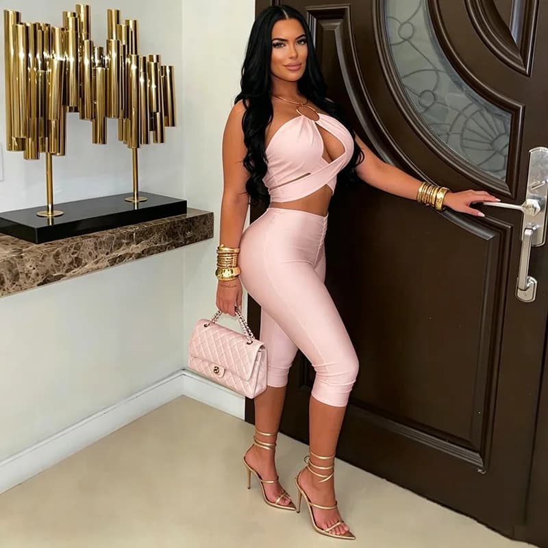 Sexy 2 Piece Set Women Fashion Metal Ring Halter Backless Cross Lace Up Vests Crop Tops + Ruched Skinny Calf Length Pants Suits