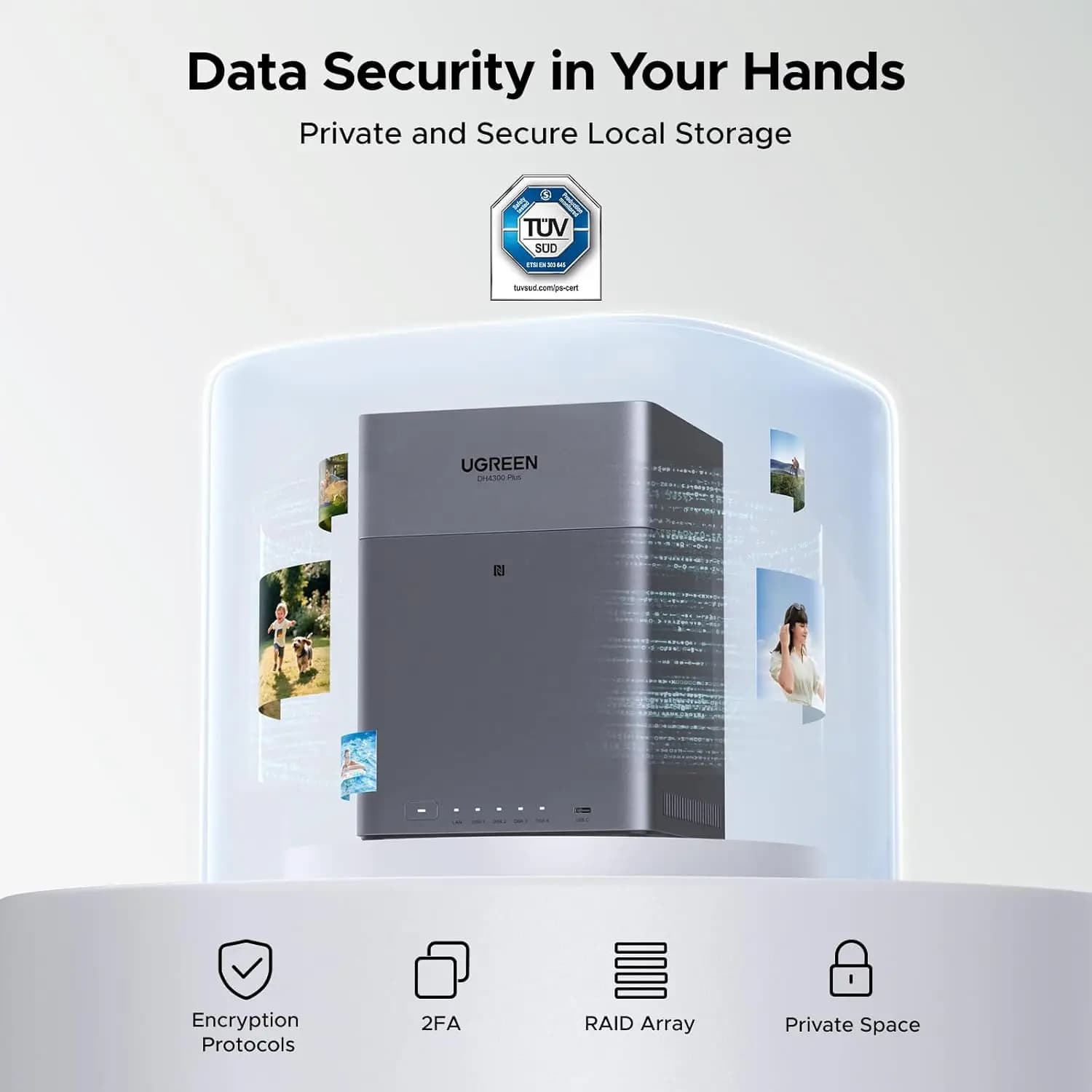 UGREEN NASync DH4300 Plus NAS a 4 alloggiamenti 120 TB (senza disco) Album fotografico AI con accesso remoto Archiviazione di rete da 8 GB RAM per principianti