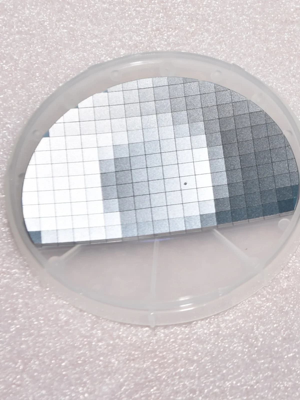 Wafer di silicio a lancio singolo, elevata purezza, taglio a strisce complete, microscopio elettronico, microscopio elettronico a scansione quadrata piccola
