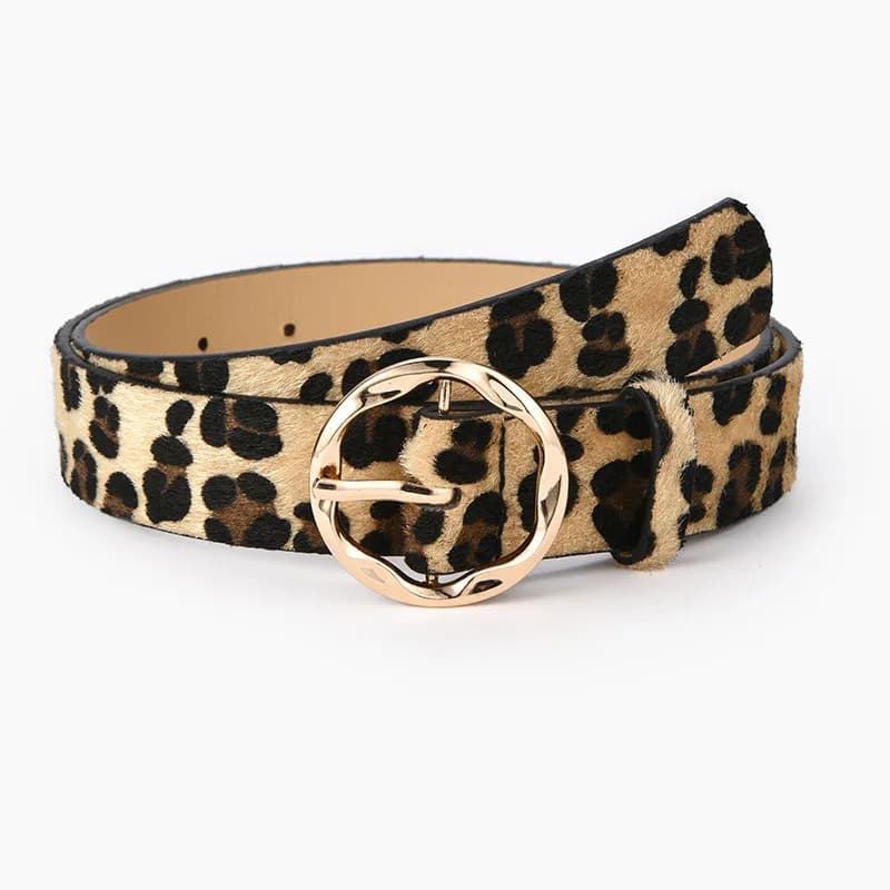 2024 Cintura delle nuove donne Leopardo Serpente Zebra Modello Pelle di serpente Cos Pelle Cricle Pin Cinture con fibbia dorata per abiti jeans
