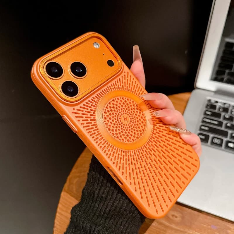 Custodia per telefono con ricarica wireless magnetica MagSafe per iPhone 17 Pro Max 15 14 13 12 16 Pro Max, cover posteriore opaca a dissipazione di calore