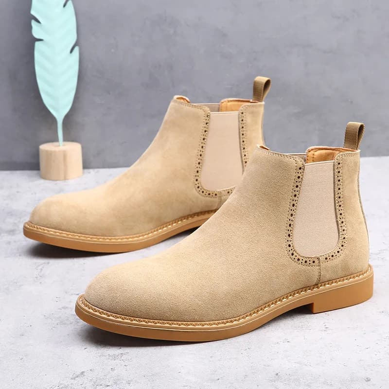Scarpe casual da uomo nuove in vera pelle Scarpe eleganti con punta a punta Scarpe Stivali Chelsea slip-on cool