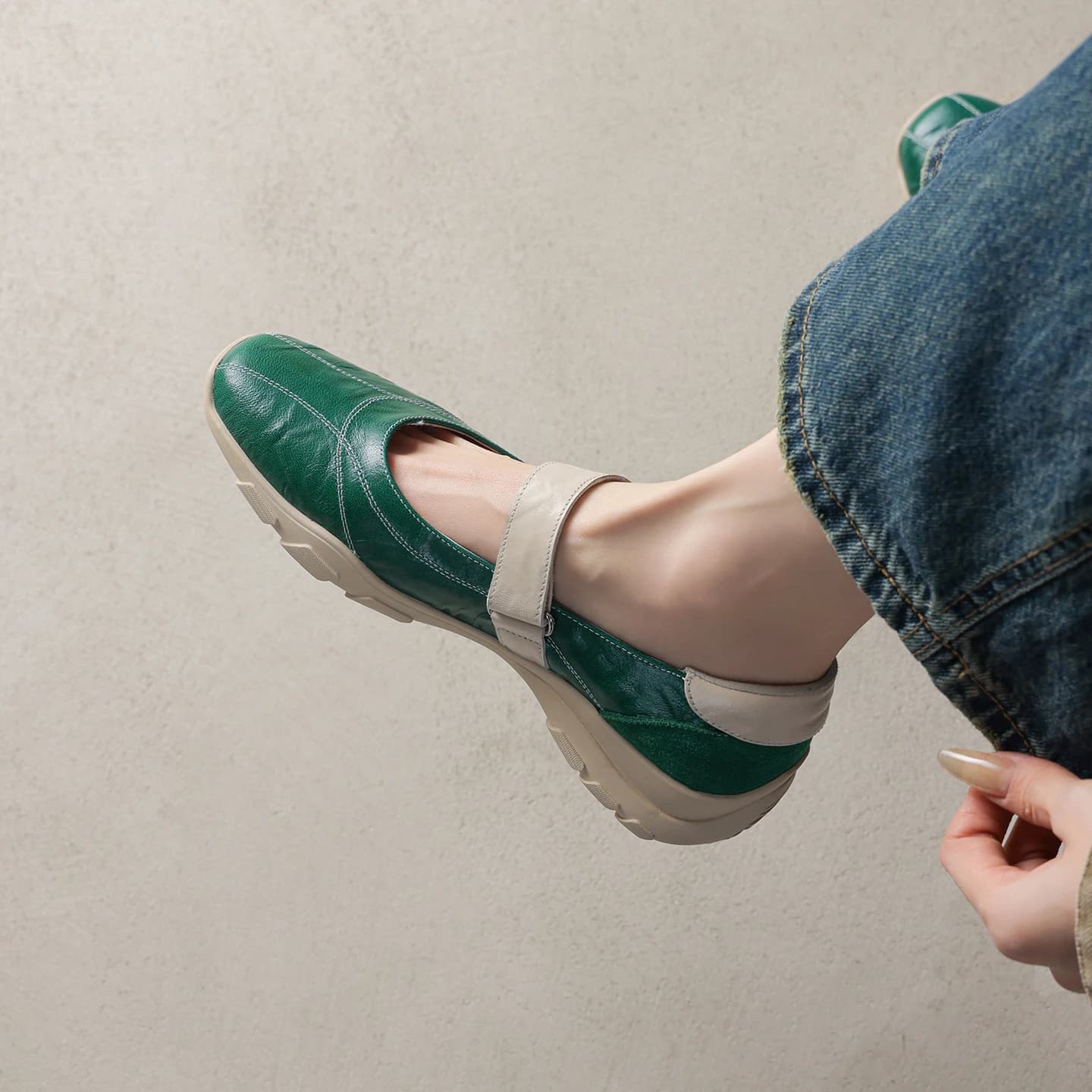Sneakers da Donna in Vera Pelle di Pecora, Scarpe Mary Jane con Punta Rotonda, Calzature Femminili alla Moda