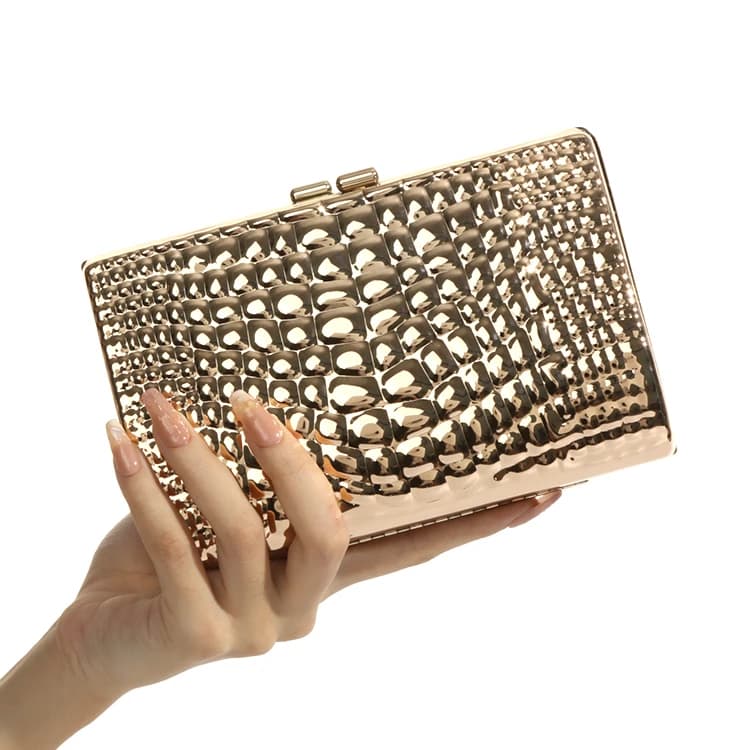 Borsa a Mano in Metallo alla Moda con Texture Pelle di Serpente, Elegante e Versatile, Pochette da Sera per Abiti da Cerimonia, Borsa a Tracolla per Signore