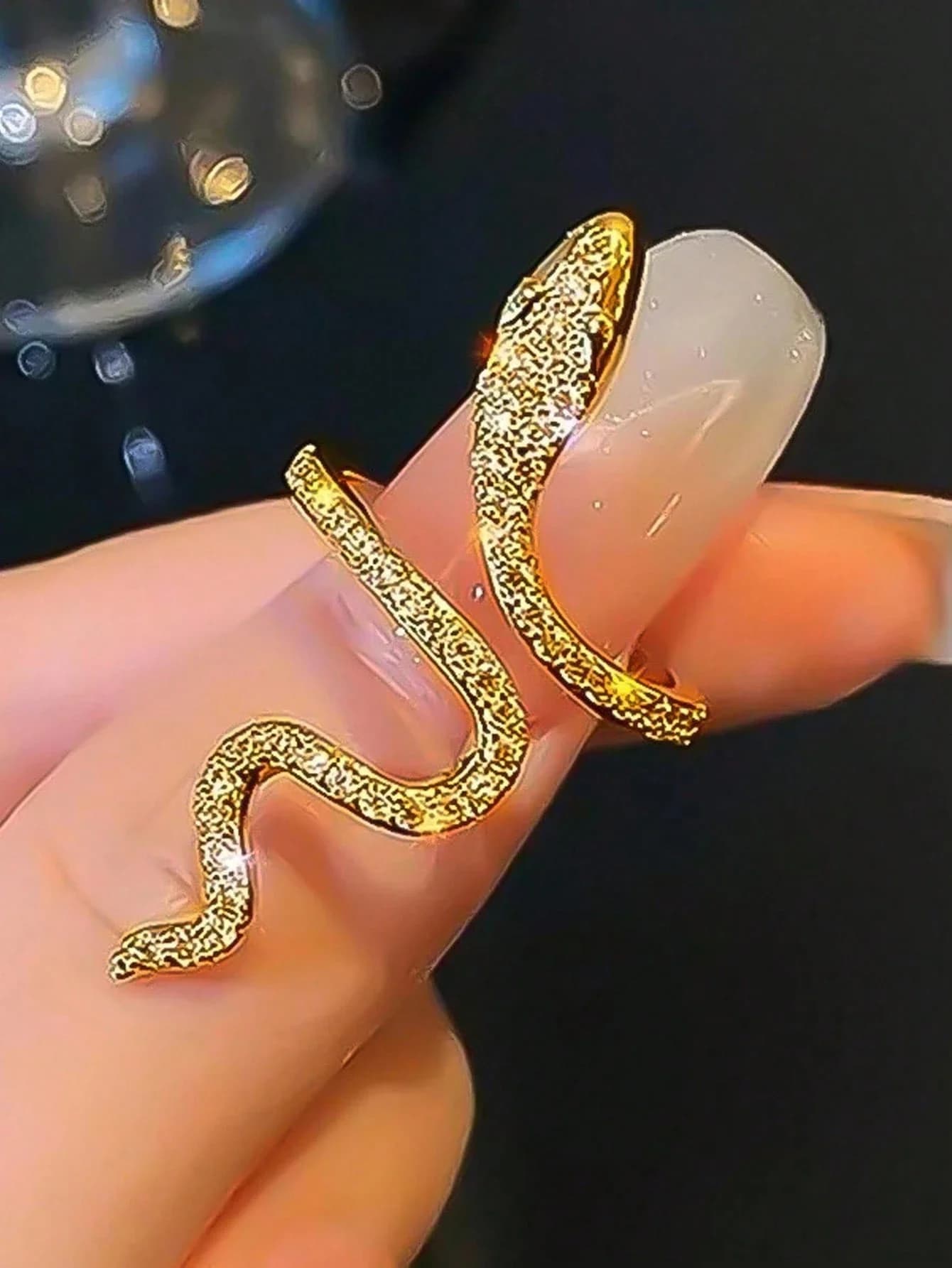 1 anello gotico elegante e brillante a forma di serpente con pietra di zirconia, bracciale regolabile, gioiello unico per uomo e donna, speciale