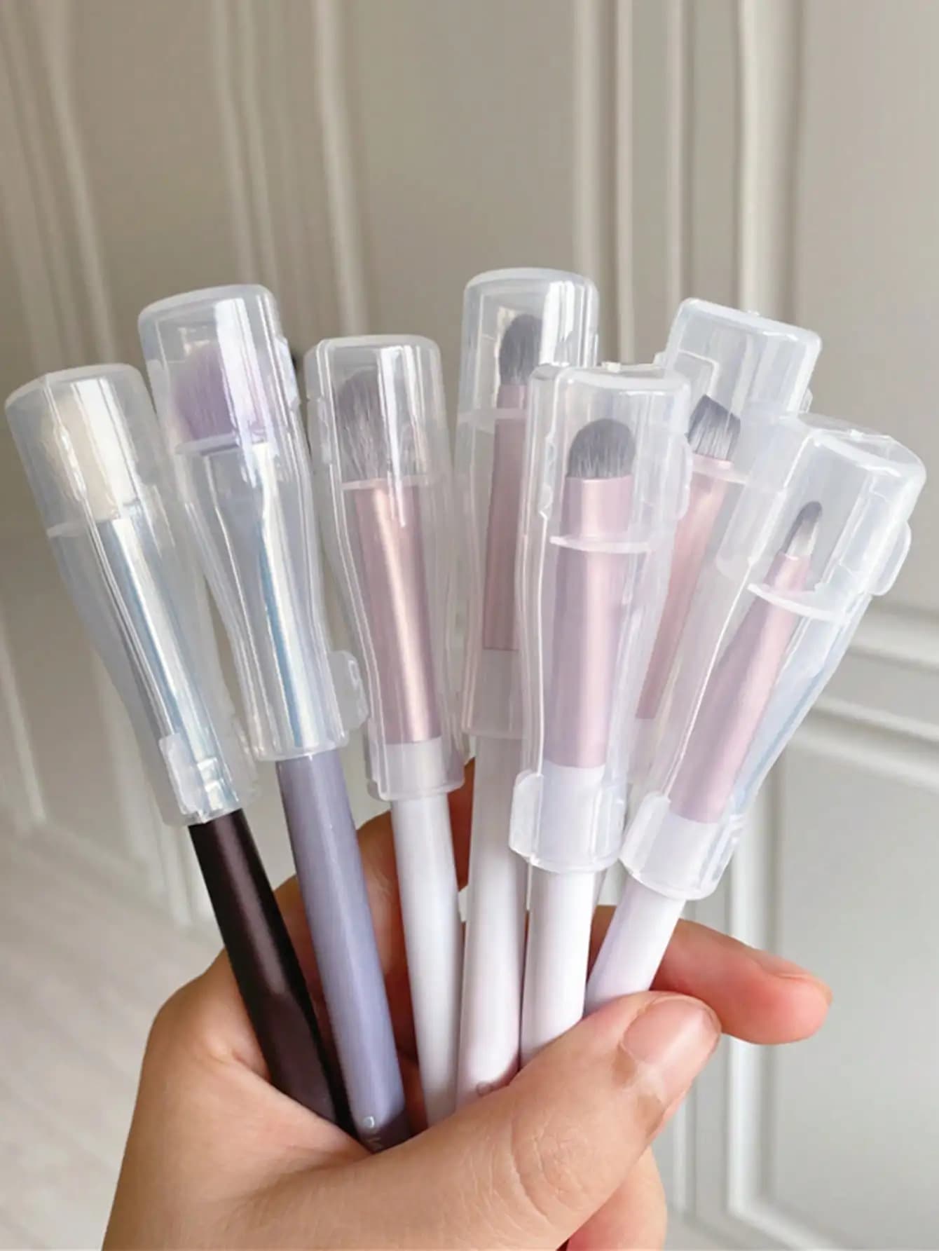 Set di 3/6 Pennelli per Trucco, Scatola Porta Spugne per Trucco, Blender in Plastica per Trucco, Custodia Protettiva per Pennelli da Trucco, Scatola per Piumini da Trucco, Dispenser Grande per Piumini, Custodia Triangolare per Cuscinetti Trucco