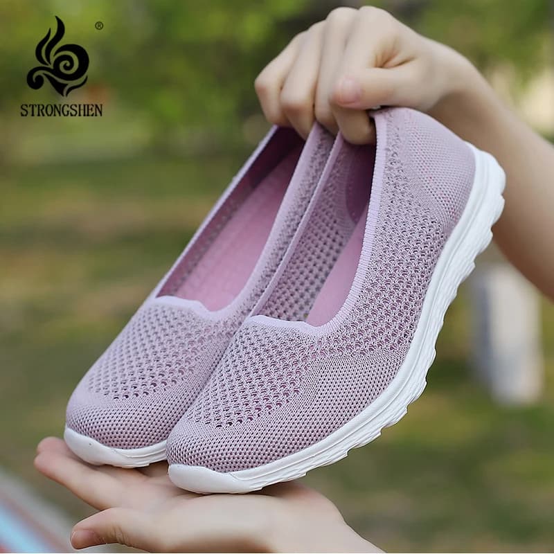 Scarpe da ginnastica basse da donna Slip On Mocassini casual Scarpe da passeggio in mesh traspirante Scarpe da corsa morbide da tennis leggere antiscivolo