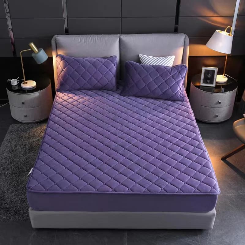 Quilted flannel mattress lining with soft corners and warm velvet lining not included pillowcase
