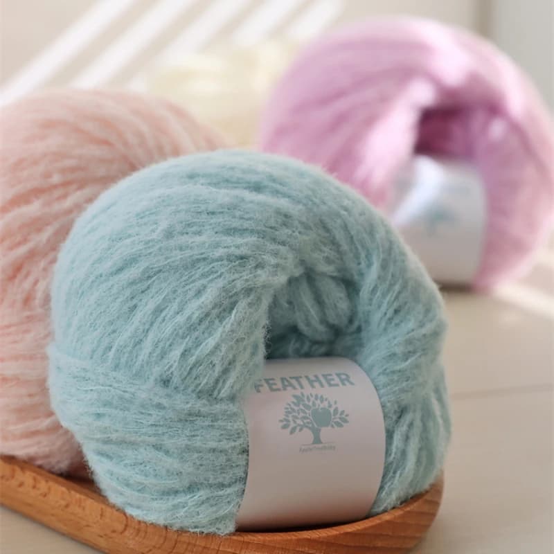 40 g/rotolo 120 M Soffio di Filato di Cotone Piuma Filo Tessuti A Mano Fai Da Te di Lana Piccolo Corallo Fluff Filo Fai Da Te bambola Materiale Pacchetto filato