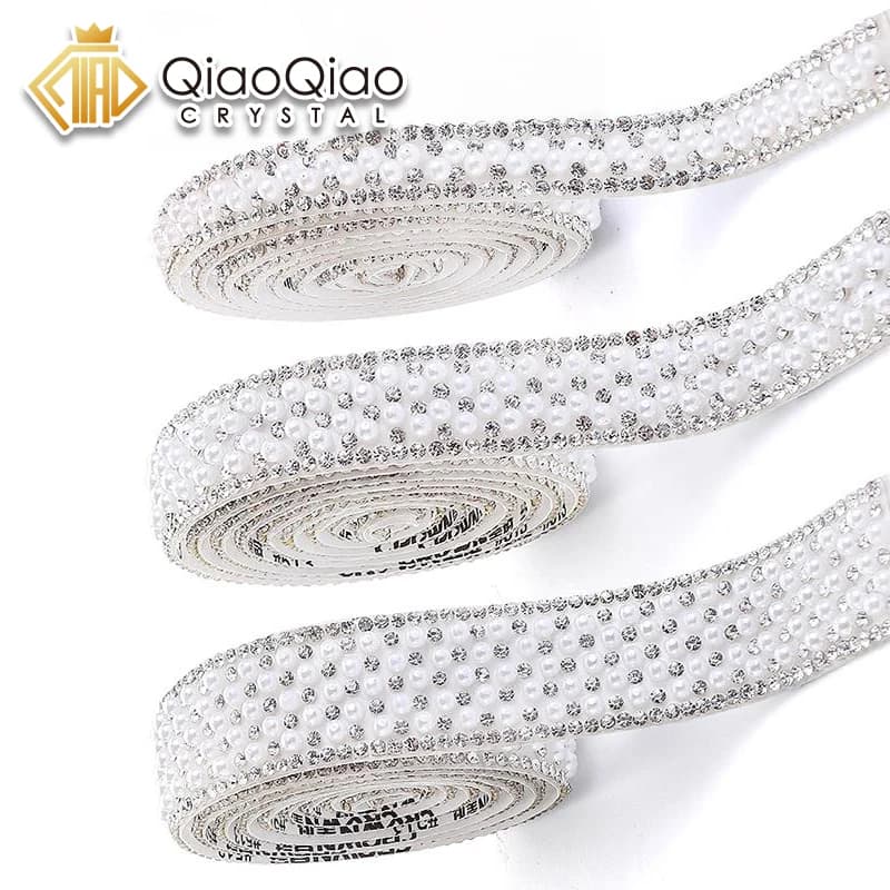Nastro applicatore di strass hot fix con motivo in cristallo di perla da 1 metro con strass termoadesivo per abiti, cappelli, ecc.