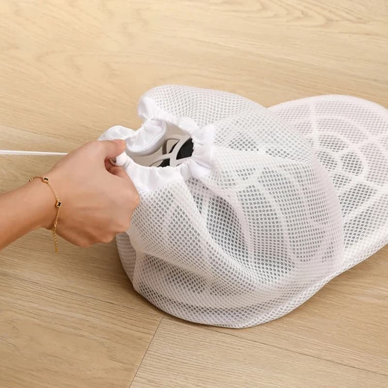 Protective bag for hat washing bag for cleaning the Baseball cap bag for laundry bag for hat Anti-deformation bag for washing machine bag for portable linen