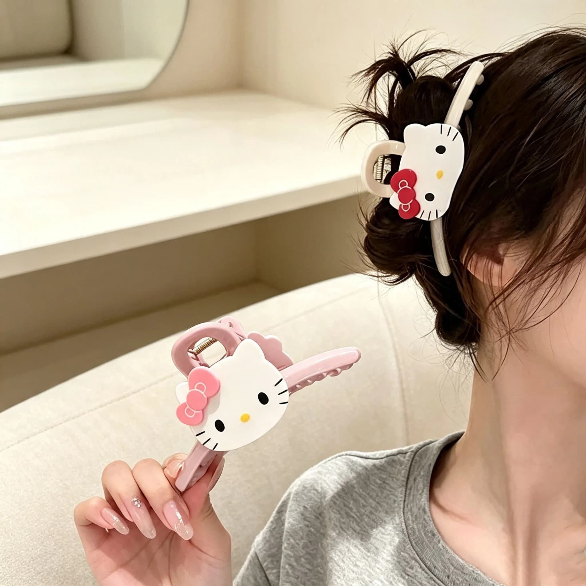 Kawaii Hello Kitty Hair Claw Clip Korean Cartoon Hair Clip Ponytail Holder Woman Hair Clip Accessories Casual Holiday Present