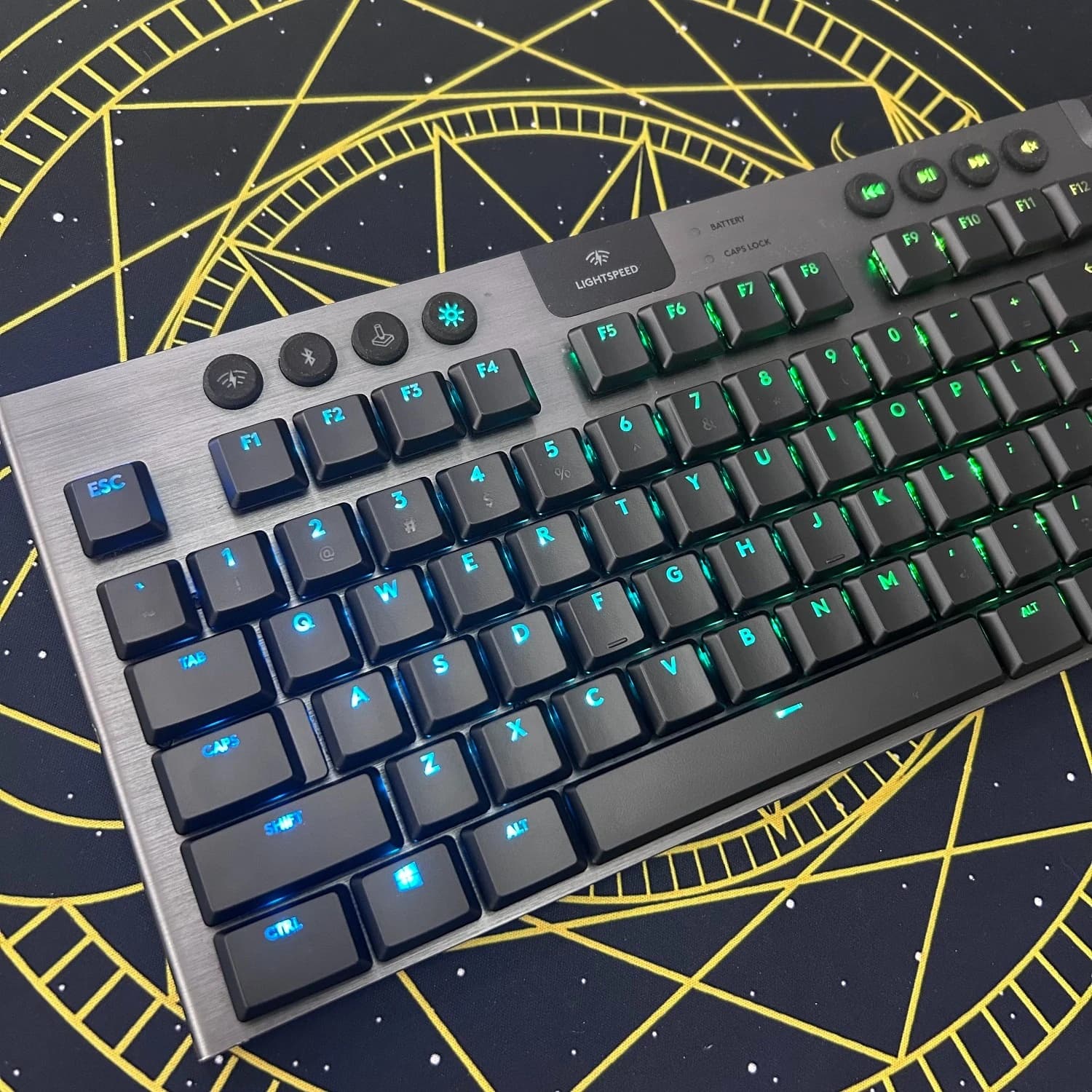 Nuovi tasti retroilluminati fai-da-te di ricambio, adatti per tastiere meccaniche da gaming Logitech serie G915, G913, G813, TKL