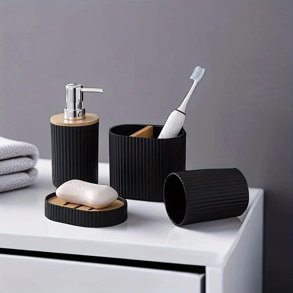Set di accessori da bagno da 4 pezzi Accessori da bagno in plastica Portaspazzolino Collutorio Tazza Dispenser di sapone Portasapone