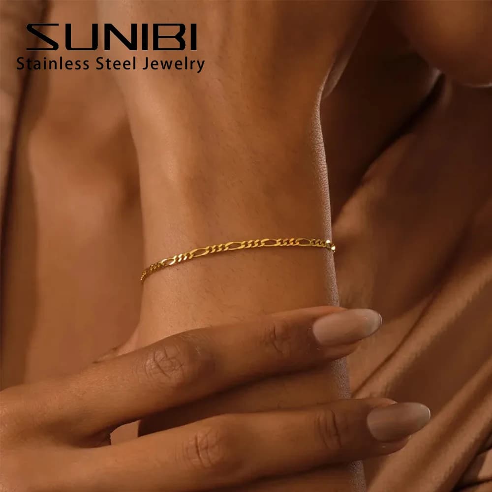 SUNIBI Bracciale in Acciaio Inossidabile per Donne, Colore Oro, Charm alla Moda, Catena Figaro, Gioielli all'Ingrosso/Dropshipping