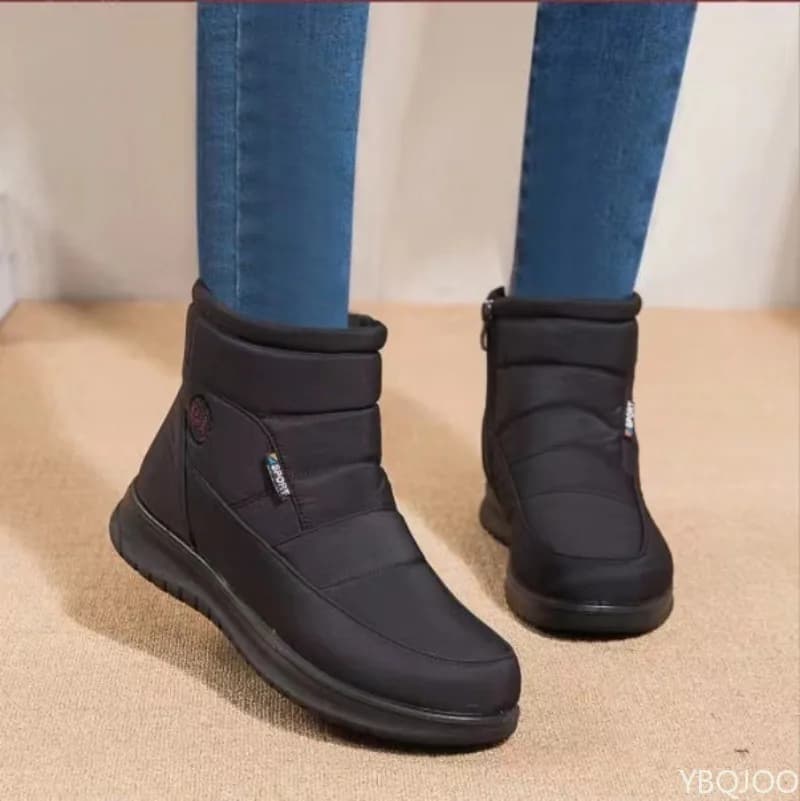 Nuove scarpe di cotone versatili alla moda autunno inverno casual comodi stivali da neve caldi stivali da donna antiscivolo alti